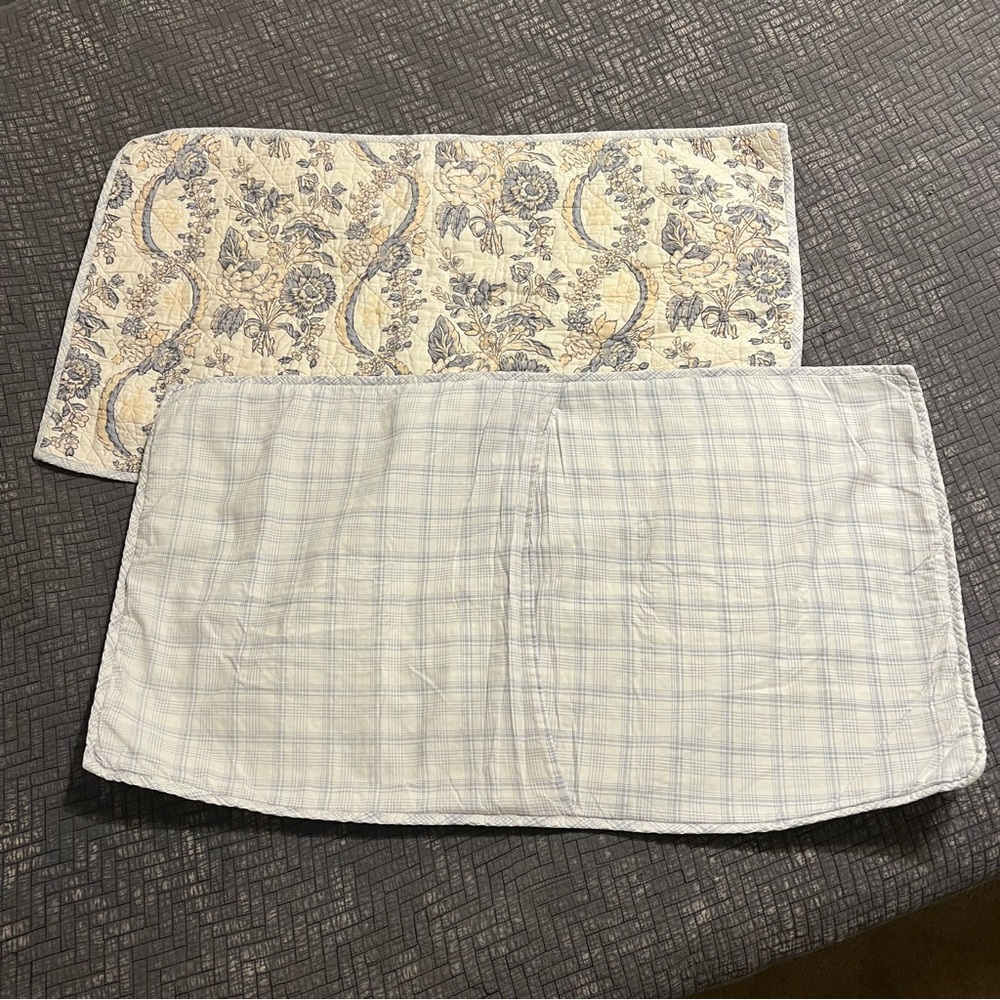 Ralph Lauren Home Floral Print Cotton King Pillow Shams Envelope Set of 2